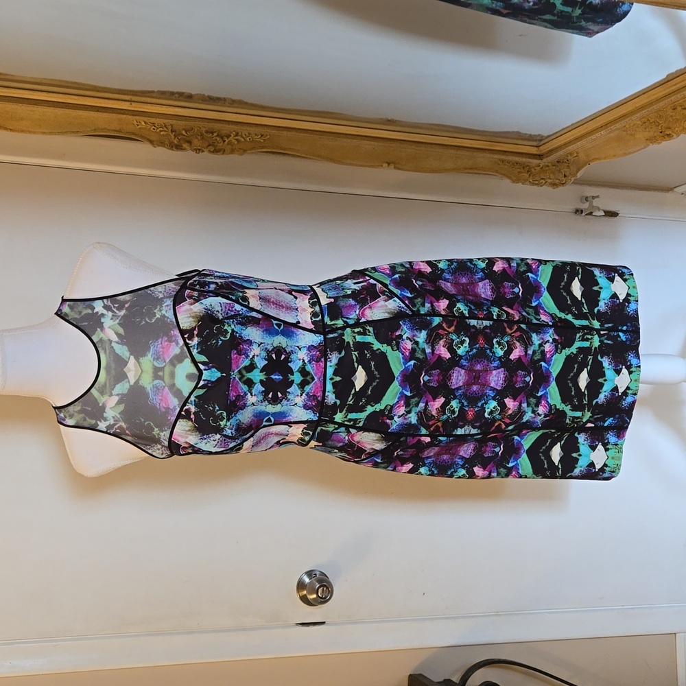 Lovely Milly jewel tone Coco Orchid bodycon Dress 4 EUC - Picture 2 of 15